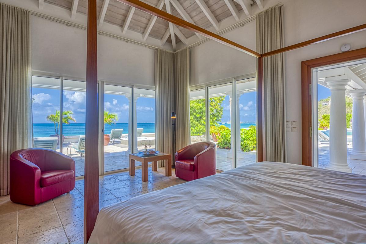 36-PetitePlage5-Bedroom4_A louer villa Grand Case Saint Martin